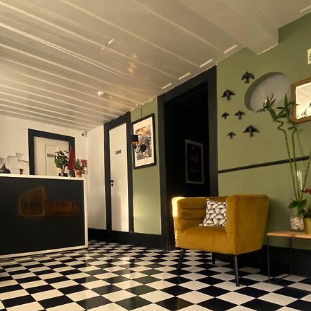 Inn Door 21 - Hostel & Suite Braganca Ngoại thất bức ảnh
