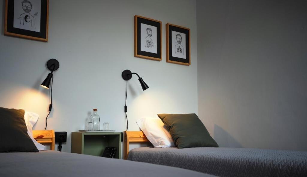 Inn Door 21 - Hostel & Suite Braganca Ngoại thất bức ảnh
